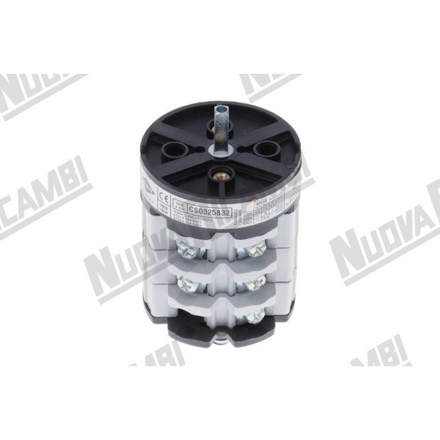 Головний перемикач 1-0-2 "BREMAS CA0405832045V" 40A - 600В - штифт 5x5мм для LA SAN MARCO 105/ 85/ 95 Головний перемикач 1-0-2 BREMAS CA0405832045V 40A - 600В - штифт 5x5мм для LA SAN MARCO 105/ 85/ 95-700460